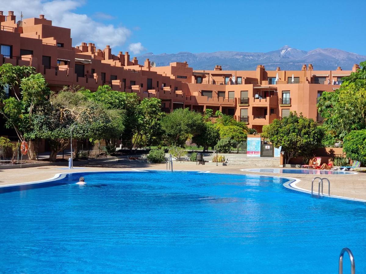 Casa Soleada Close To The Sea + Beach, Wifi, 2 Pools, Terrace, Sea View, Sat-tv Appartamento *